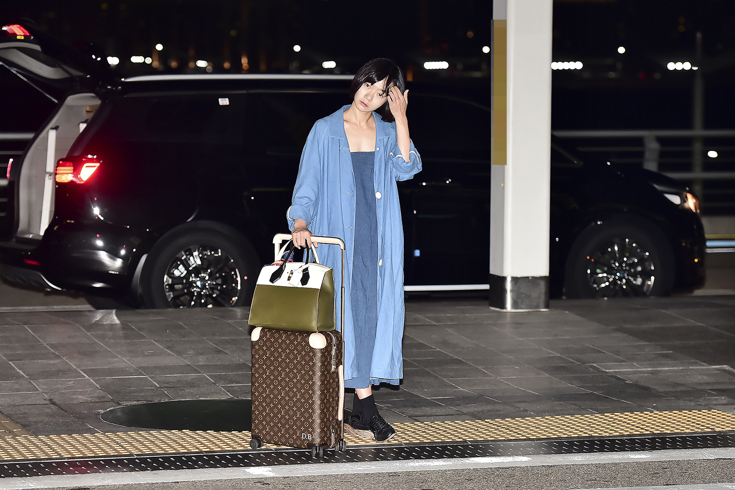 [PHOTO] Bae Doo Na，机场时尚 | 3