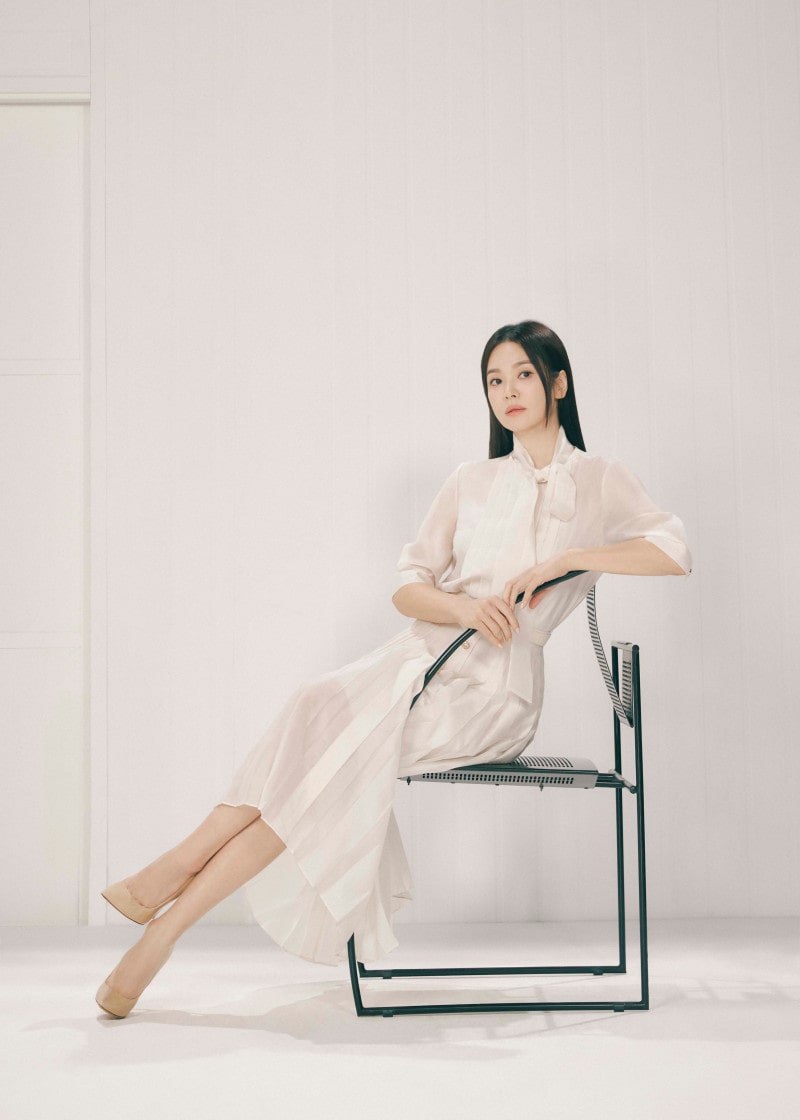 송혜교, 명불허전 여신 미모 우아한 봄 패션 | 3