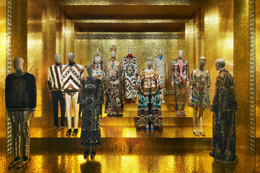 돌체앤가바나, 브랜드 최초의 전시 ‘From the Heart to the Hands: Dolce&Gabbana’ 공개 | 5