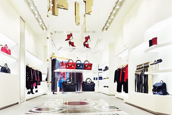 20141111 versace avenuel 2 2