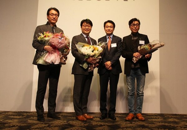 최익 대표, 백정흠 상무, 박청원 실장, 명유석 대표