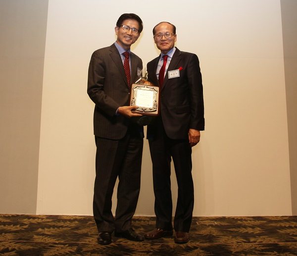 김문수 위원장, 원대연 회장