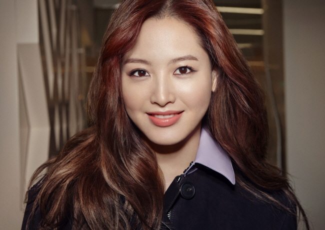 20141223 burberry makeup 3 4