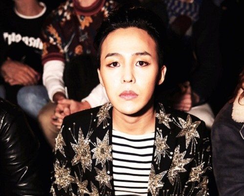 지드래곤, 생 로랑 컬렉션서 ‘빛나는 존재감’ 과시 1 지드래곤