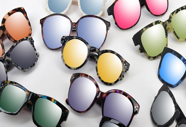 올 봄 트렌드 피플이 찾는 ‘패턴 선글라스’ 1 20150217 visun 1 1