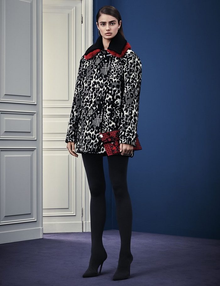 20150226 VERSACE Pre Fall15 5 5
