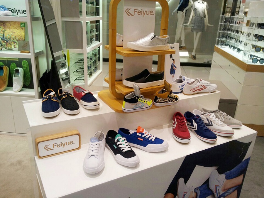 20150406 United Labels 1 1