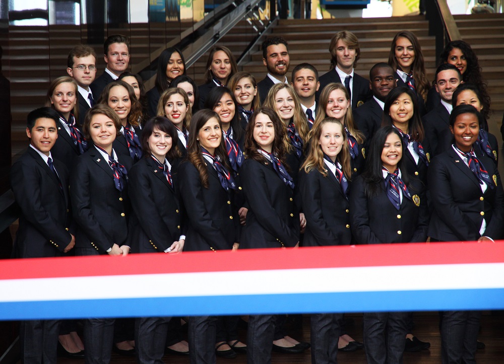 브룩스 브라더스, ‘2015 밀라노 엑스포’ 미국 대표단 유니폼 후원 1 20150514 Brooks Brothers 1