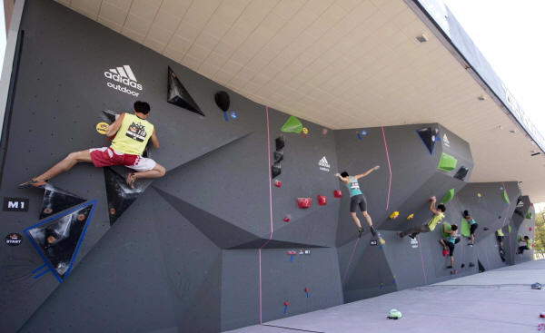 20150525_Adidas outdoor_Rockstar 2