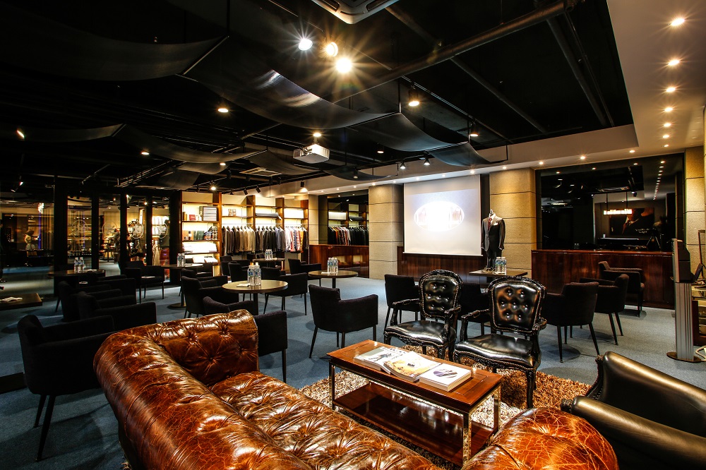 20150907 CLIFFORD 1 1