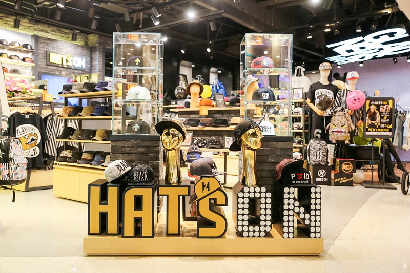 20150918 Hat’s On 1 1