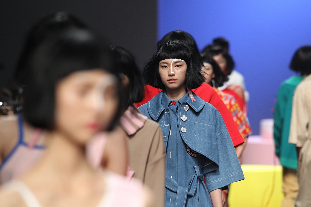 20151017 HERA SFW CRES.E DIM 16SS 18 18