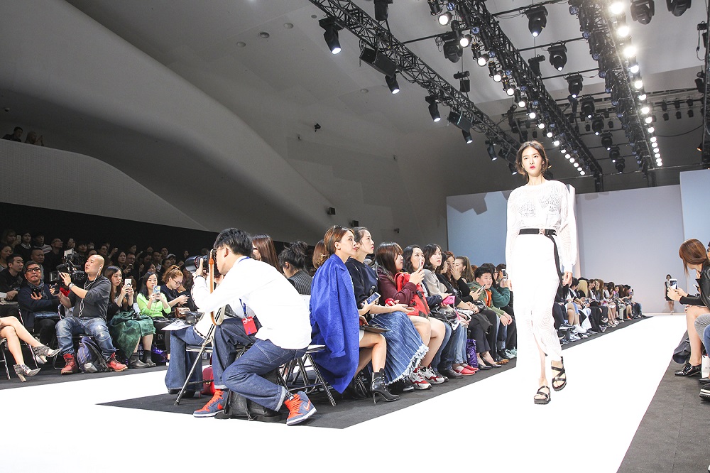 20151020 HERA SFW 16SS JARRET 9 9