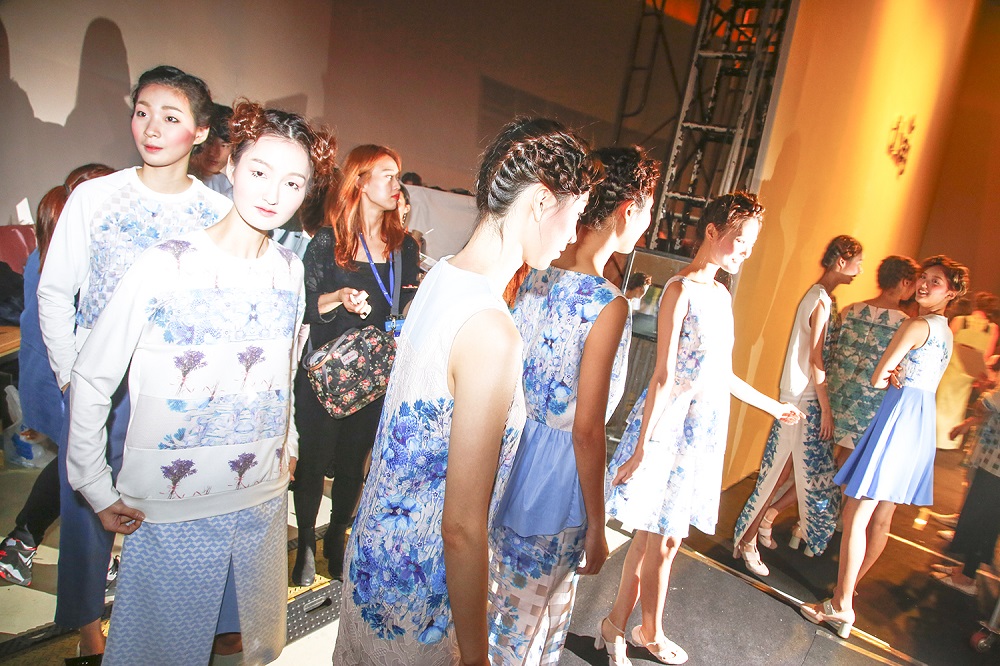 20151022 ti baeg HERA SFW 16SS 17 9