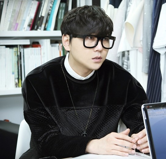 [하동호 디자이너 인터뷰] 소윙바운더리스, 바느질로 패션의 경계를 잇다 | 9