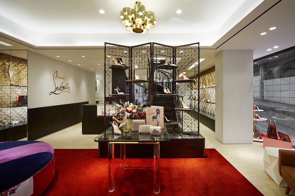 크리스찬 루부탱, 첫 번째 단독 ‘플래그십 부티크’ 오픈 1 20160303 Christian Louboutin 1 1