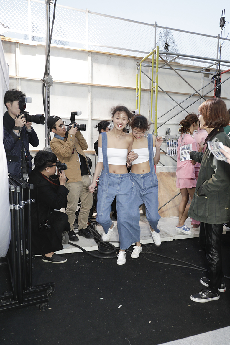20160328 20160328 SJYP Backstage 10 74