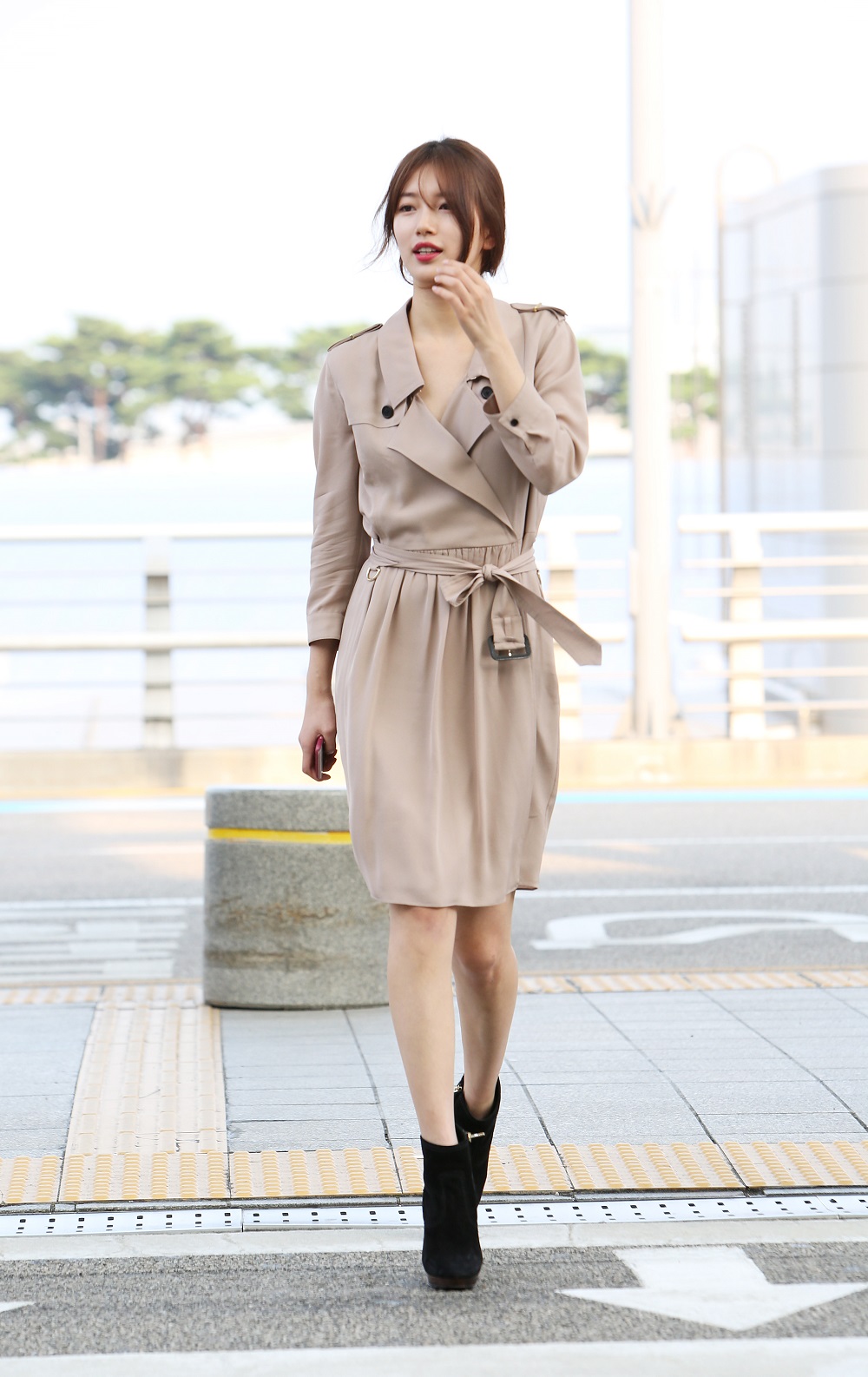 20160726 burberry suzy 3 3