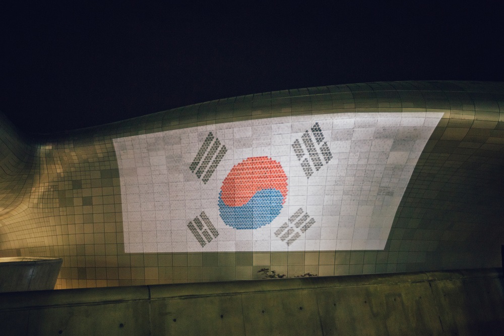 빈폴, 리우올림픽 응원 ‘대형 태극기’ 게양 | 2