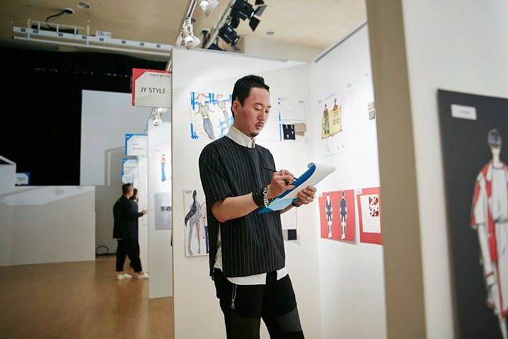 20160823 VanHart di Albazar 1 2