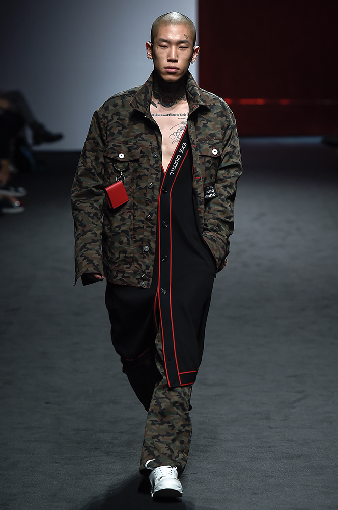 20161019 YOUSER 15 2