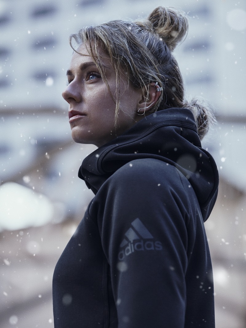 아디다스, 겨울 운동복 한 장으로 해결 1 아디다스