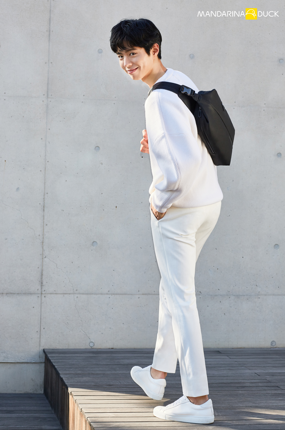 박보검, 스타일리시한 일상을 담은 여행 2 20170124 mandarinaduck 5 1