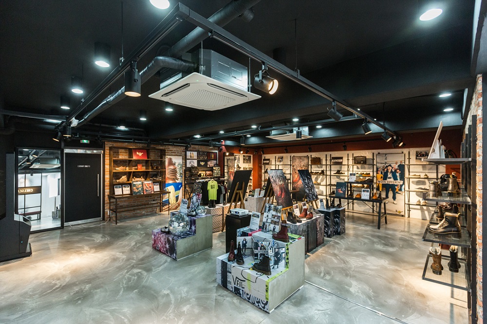 닥터마틴, 17AW 시즌 ‘DM’s LITE KNIT 컬렉션’ 출시 3 20170628 drmartens 2 2