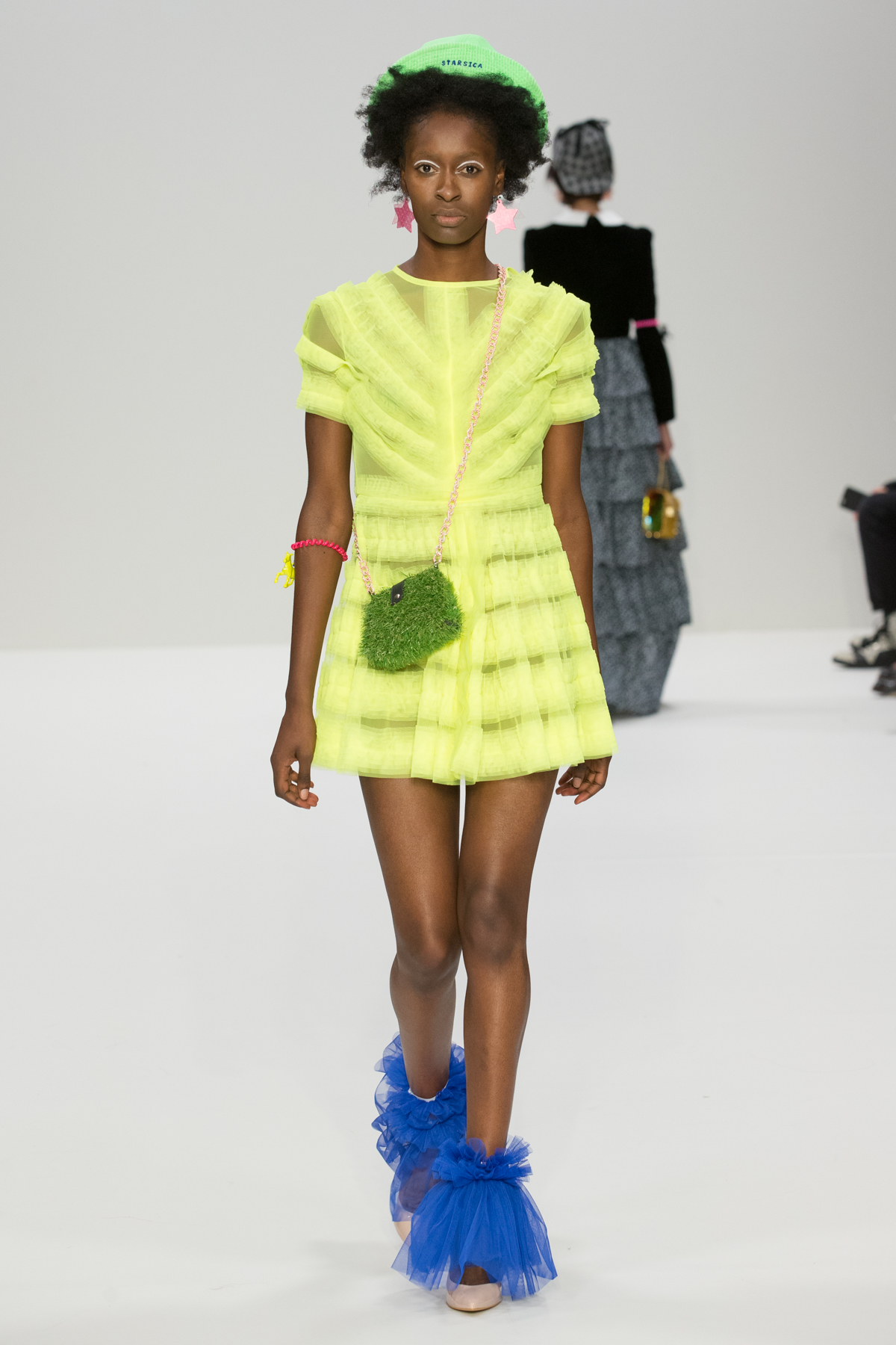 ‘스타시카’ 이승익 디자이너, 18 S/S 런던패션위크 성료 3 20170919 S 4 2