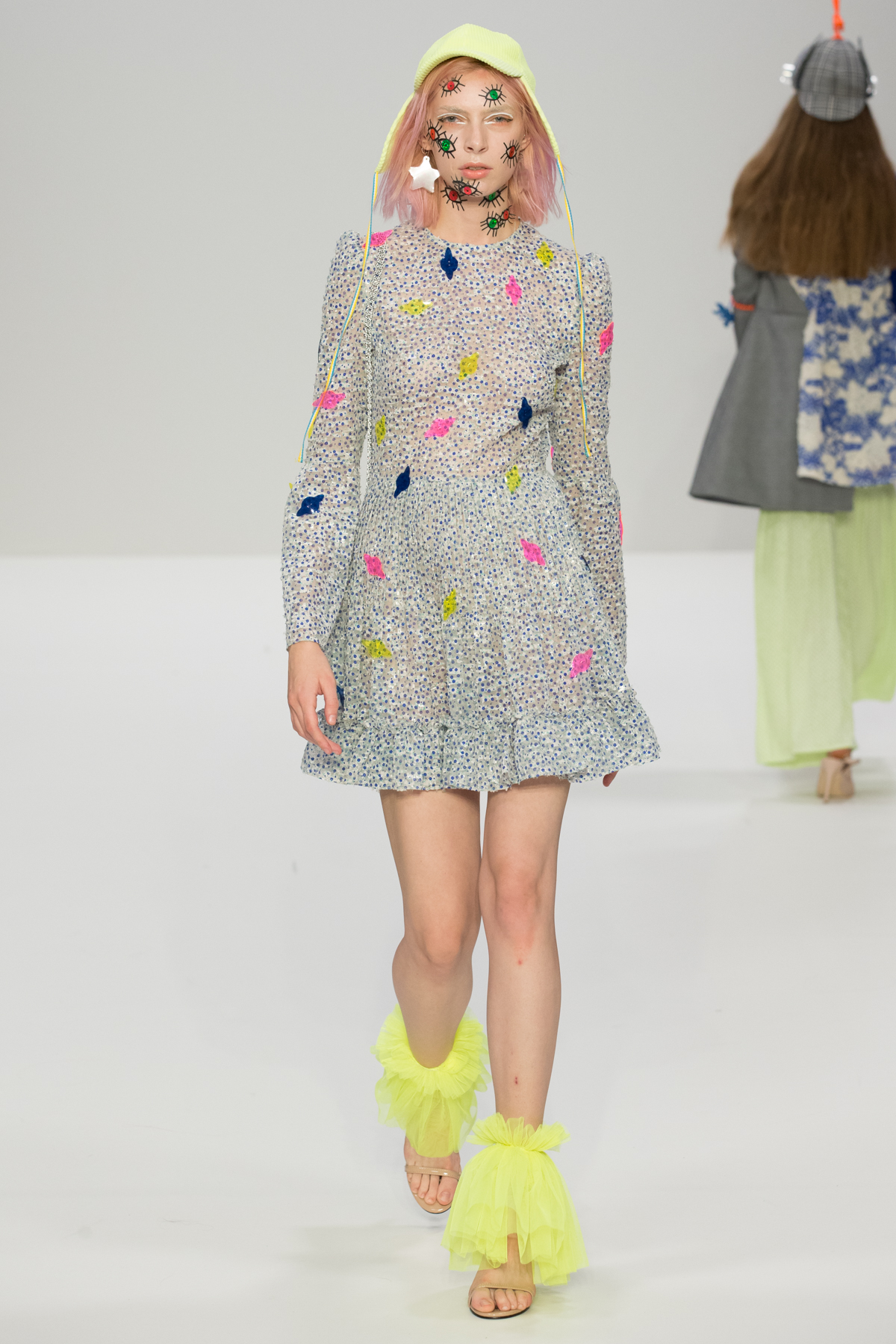 ‘스타시카’ 이승익 디자이너, 18 S/S 런던패션위크 성료 2 20170919 S 5 1