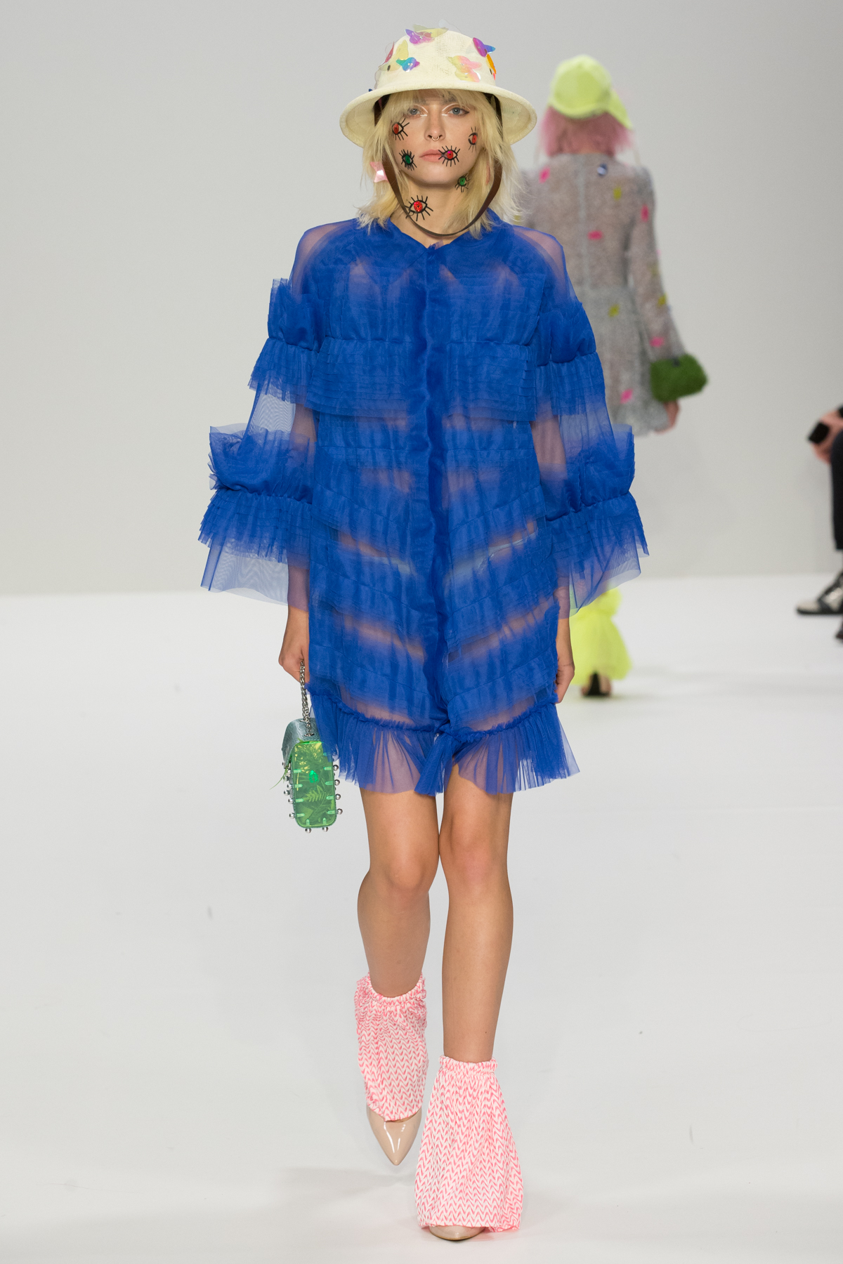 ‘스타시카’ 이승익 디자이너, 18 S/S 런던패션위크 성료 1 스타시카