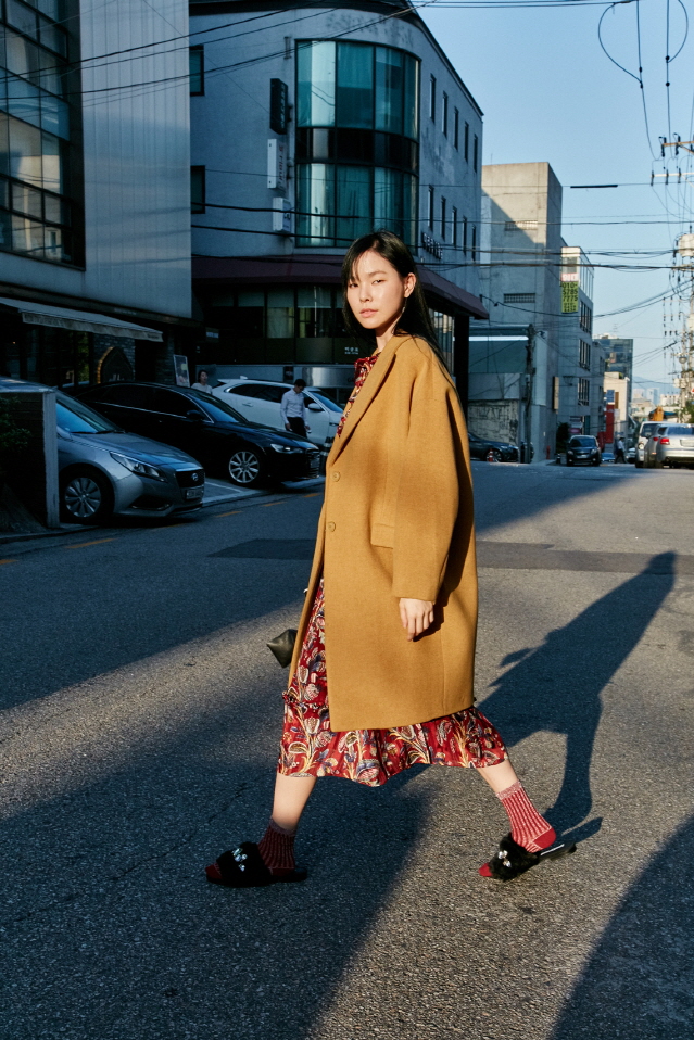 앤아더스토리즈