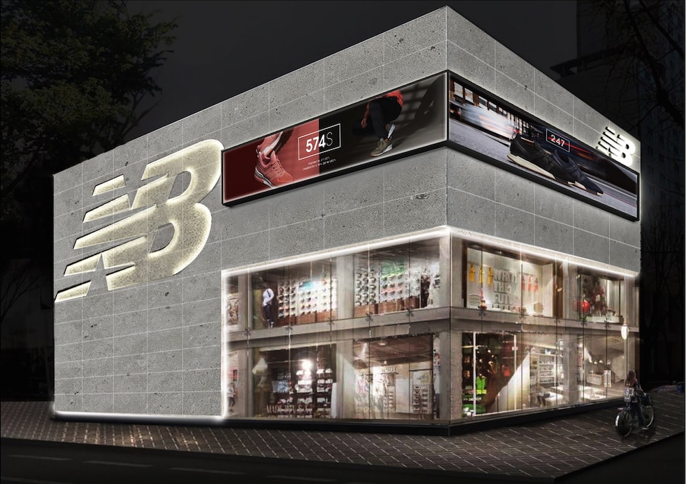 뉴발란스 홍대팝업스토어