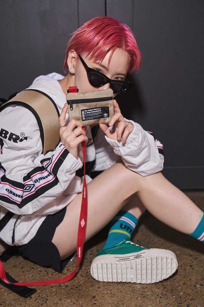 엄브로 레드 도프