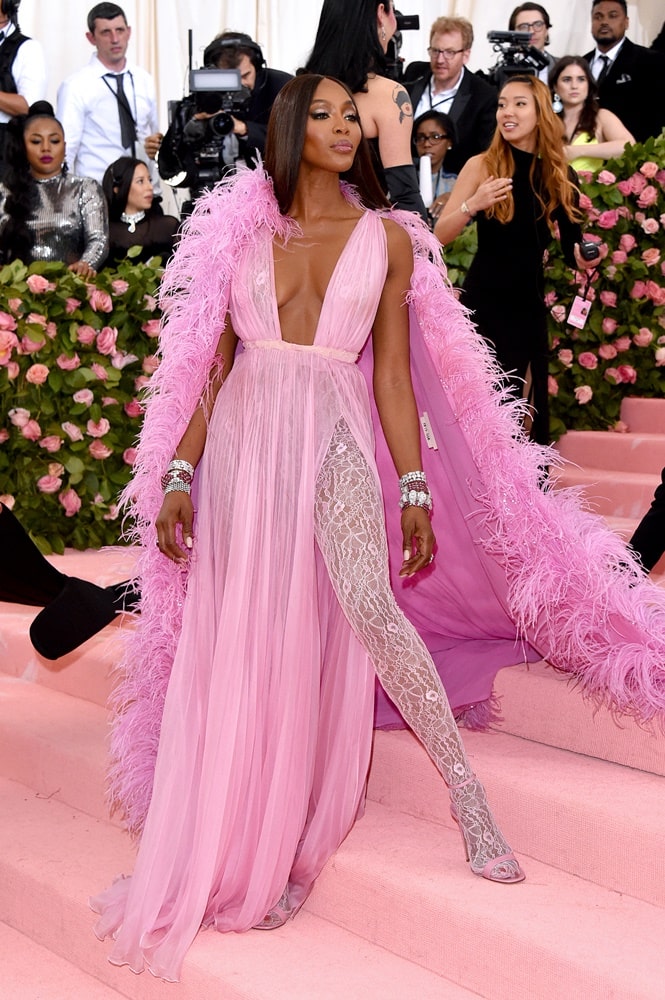 20190508 BVLGARY MET GALA 2019 NAOMI CAMPBELL min 4
