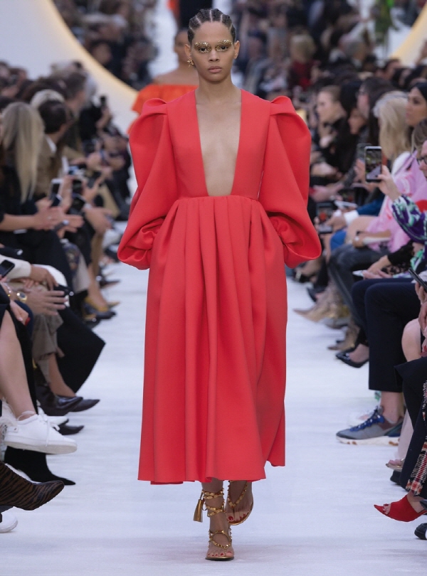 20190930 VALENTINO 04 4