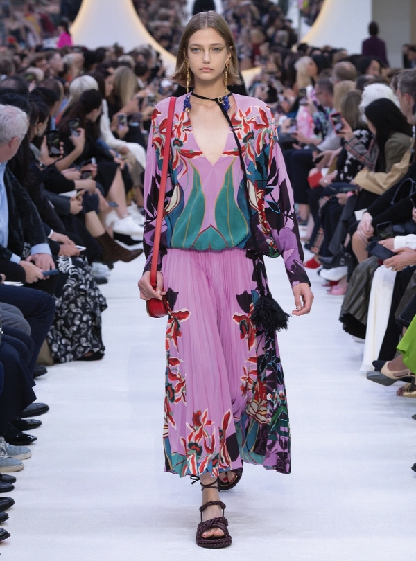 20190930 VALENTINO 05 5