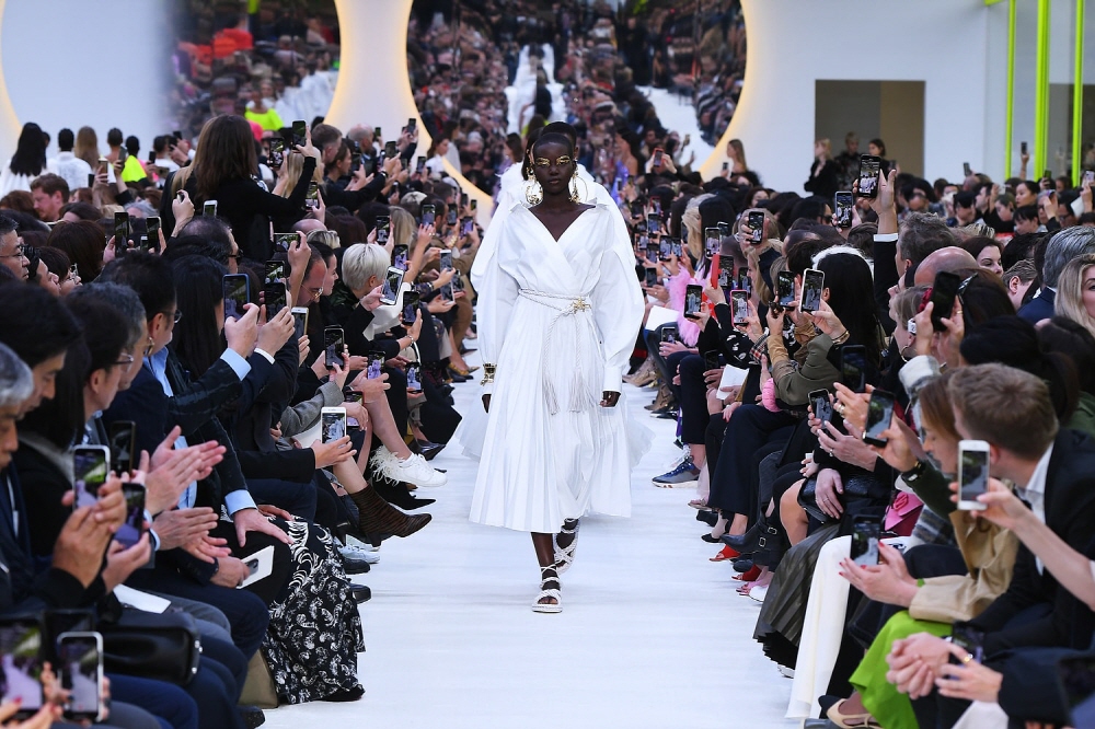 20190930 VALENTINO 09 9