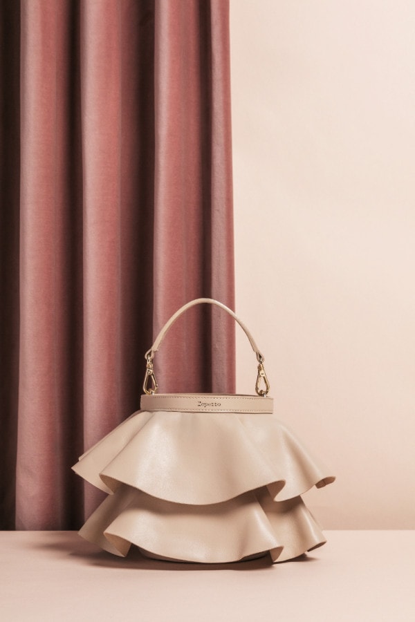 레페토, 유니크한 디자인의 새로운 레더백 출시 4 20200108 Repetto 08 4