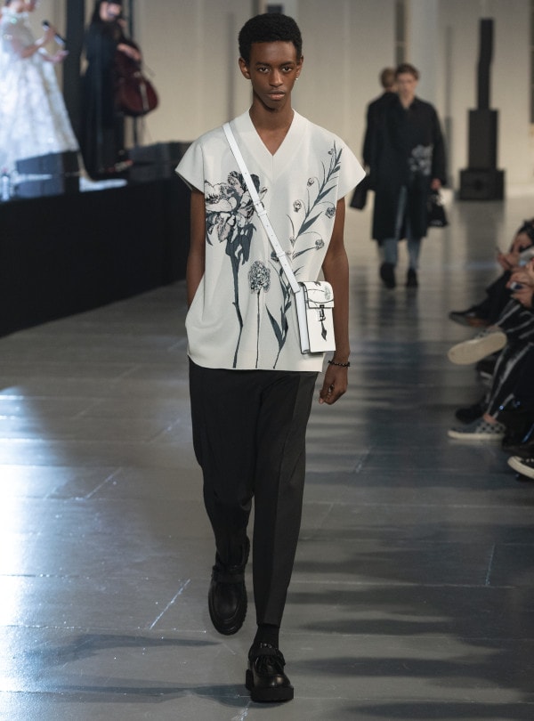 발렌티노, 파리서 선보인 2020 AW 남성 컬렉션 | 12
