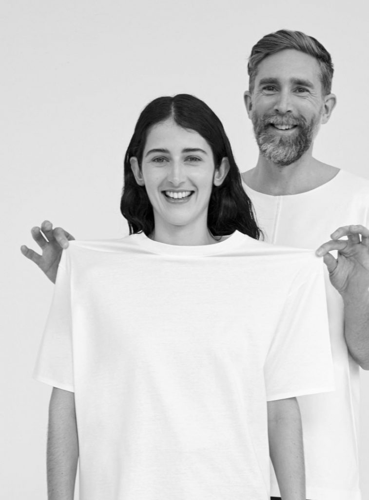 COS, 오가닉 코튼 ‘화이트 티셔츠 프로젝트’ 론칭 | 3