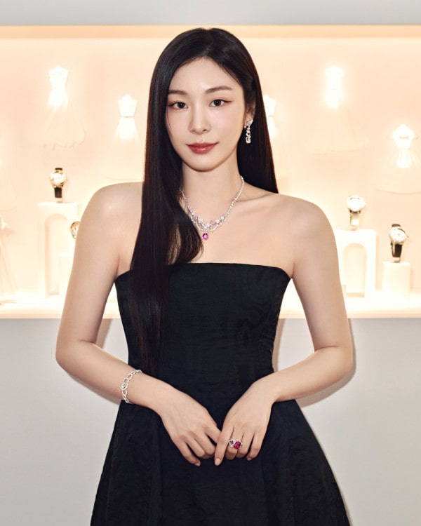 김연아, 블랙 드레스 입고 디올 행사 참석 | 10