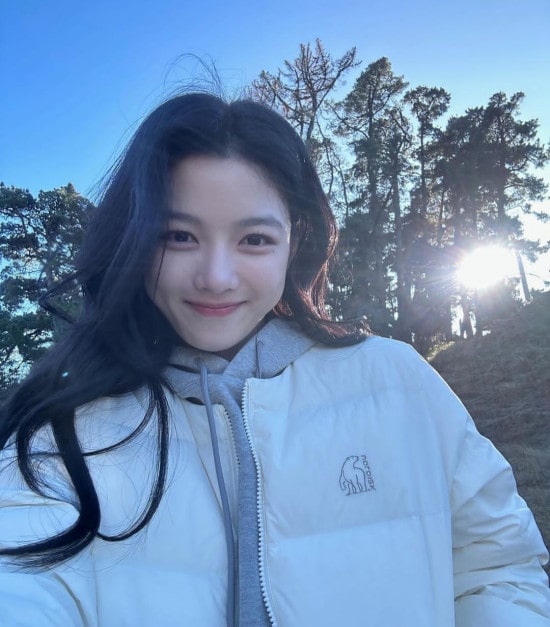 김유정, 사랑스러운 그녀의 가을과 겨울 사이 | 2